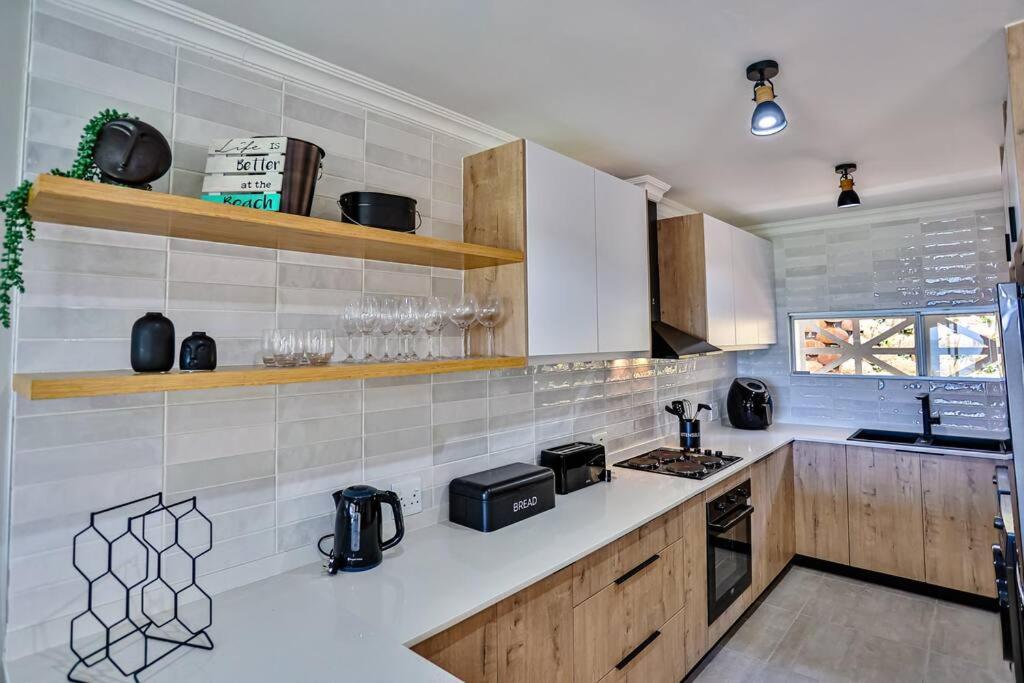 Large Sea View, Walk To Eateries, Loadshed Free Leilighet Ballito Eksteriør bilde
