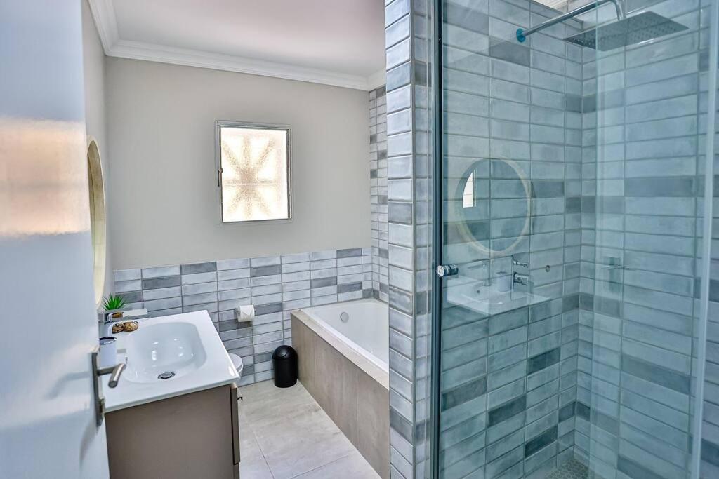 Large Sea View, Walk To Eateries, Loadshed Free Leilighet Ballito Eksteriør bilde